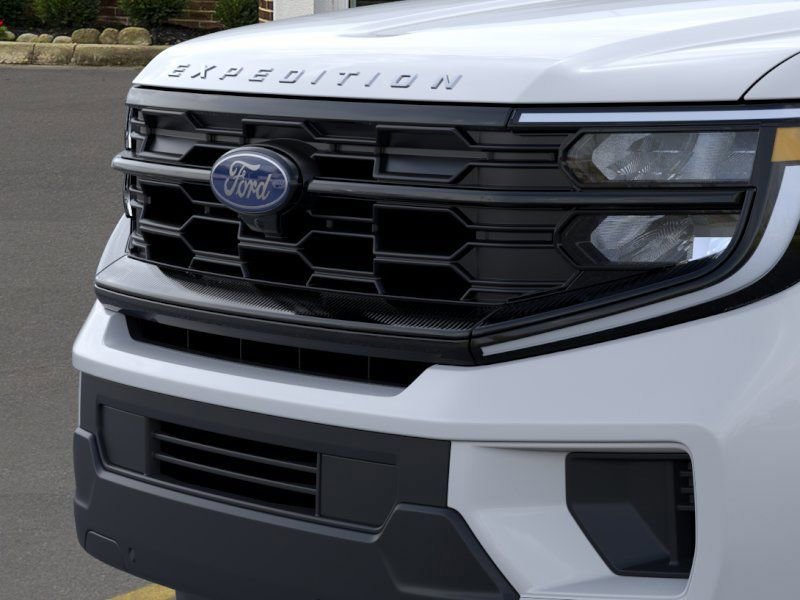 New 2026 Ford Expedition Active image 17