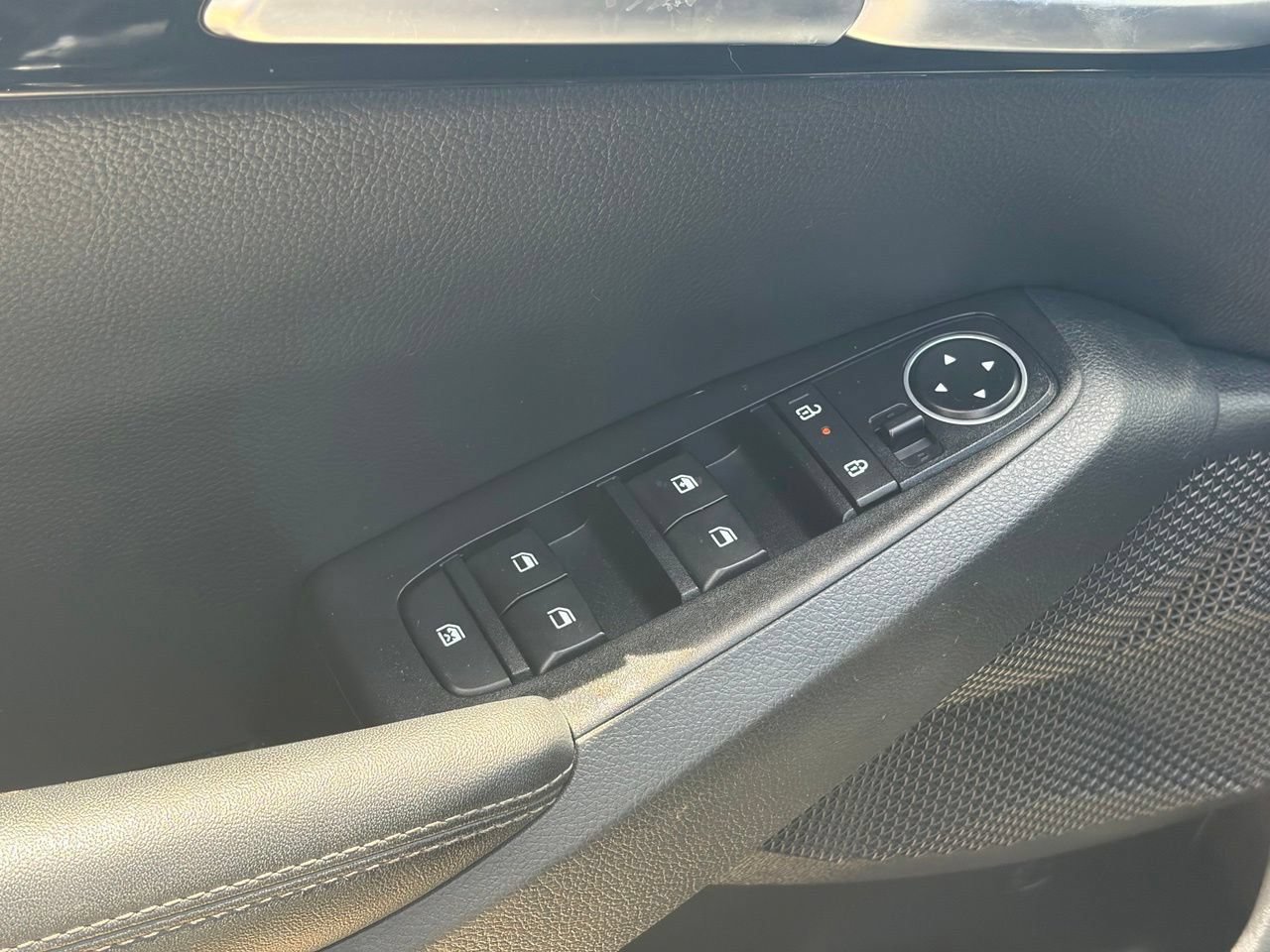 Used 2024 Kia Seltos S FWD image 6
