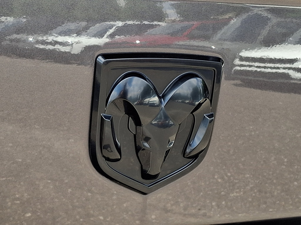 Used 2020 RAM 1500 Warlock AWD/4WD image 16