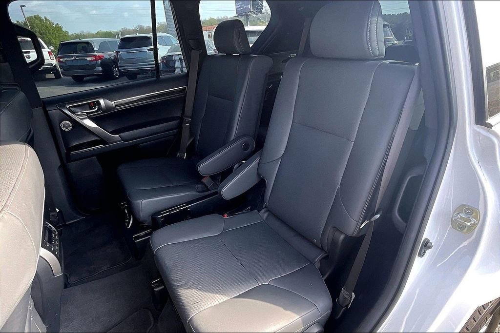 Used 2023 Lexus GX 460 Premium AWD/4WD image 24