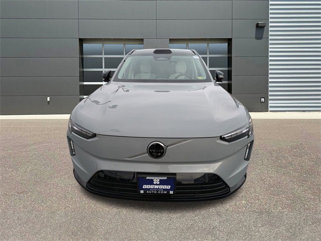 New 2025 Volvo EX90 Ultra image 2