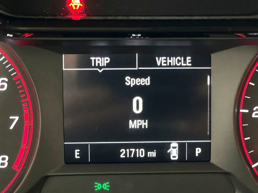 Used 2024 Chevrolet Trax RS w/ Driver Confidence Package image 24