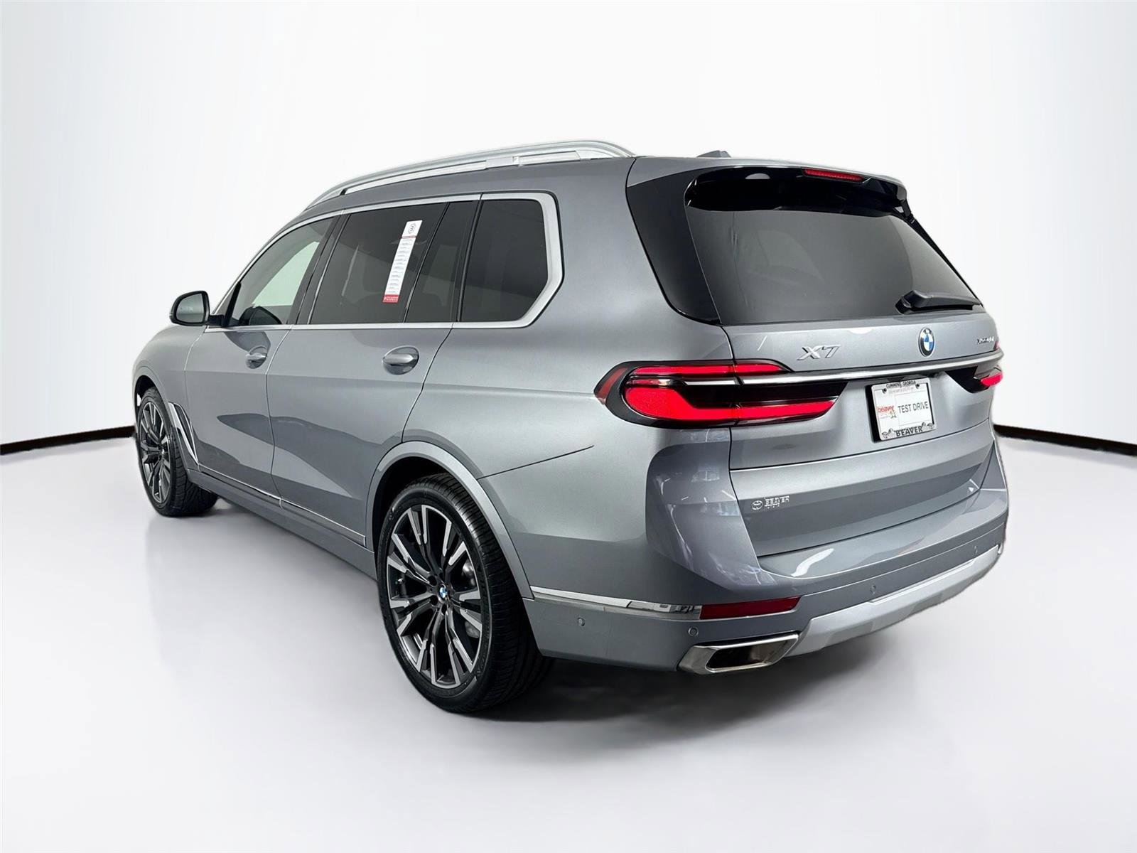 Used 2023 BMW X7 xDrive40i w/ Premium Package image 13