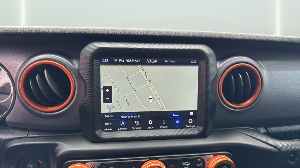 Used 2021 Jeep Gladiator Mojave AWD/4WD image 25