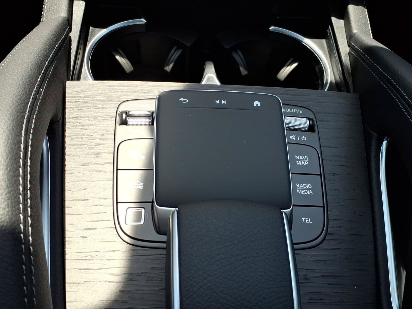 New 2026 Mercedes-Benz GLS 450 4MATIC image 17