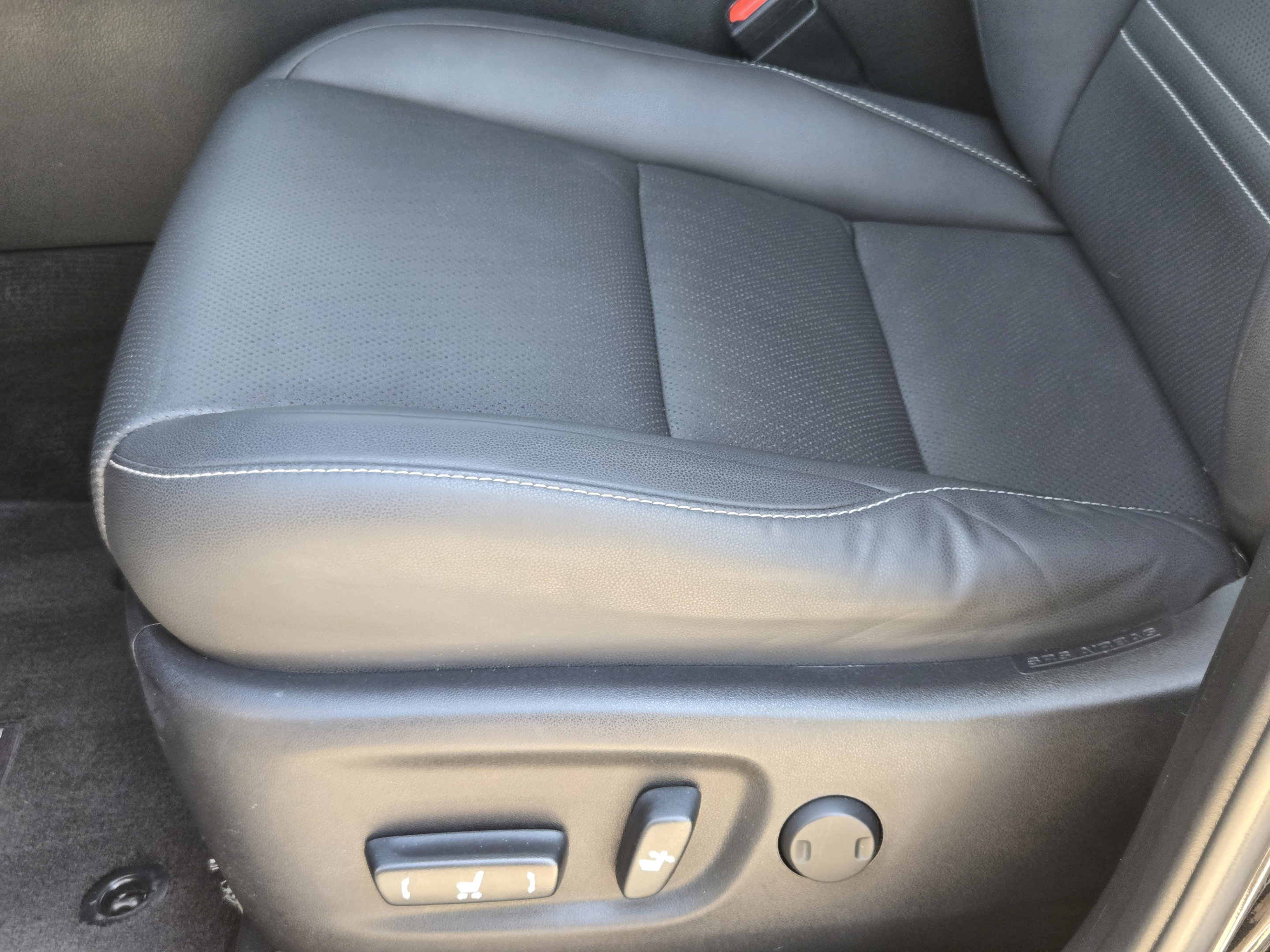 Used 2018 Lexus NX 300 FWD w/ Comfort Package image 19