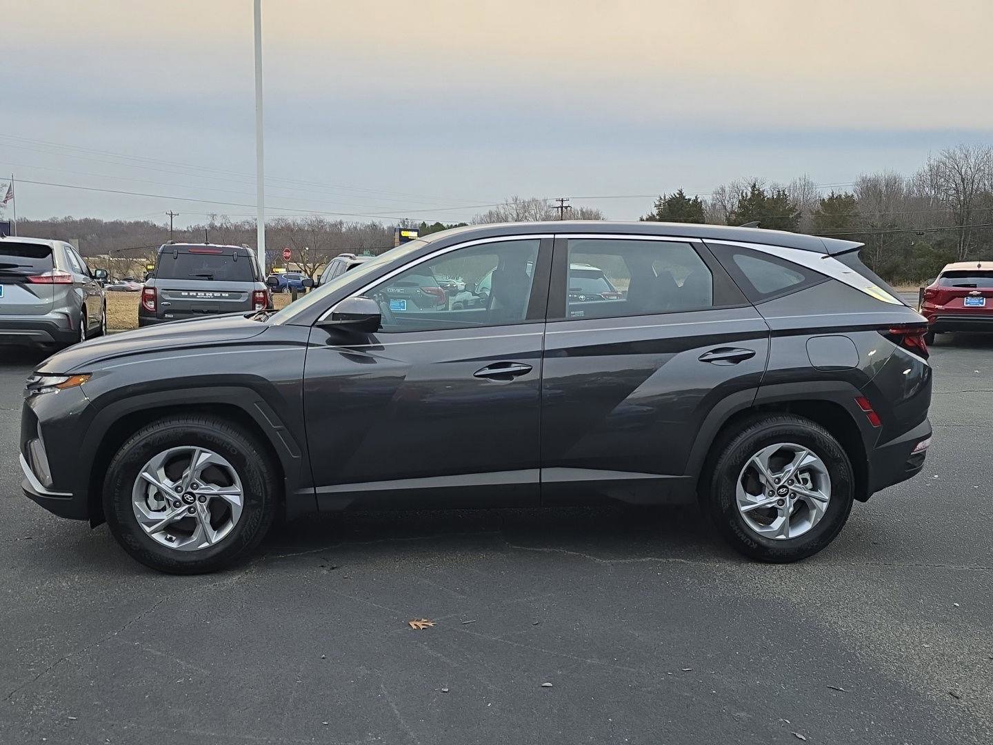 Used 2024 Hyundai Tucson SE image 9