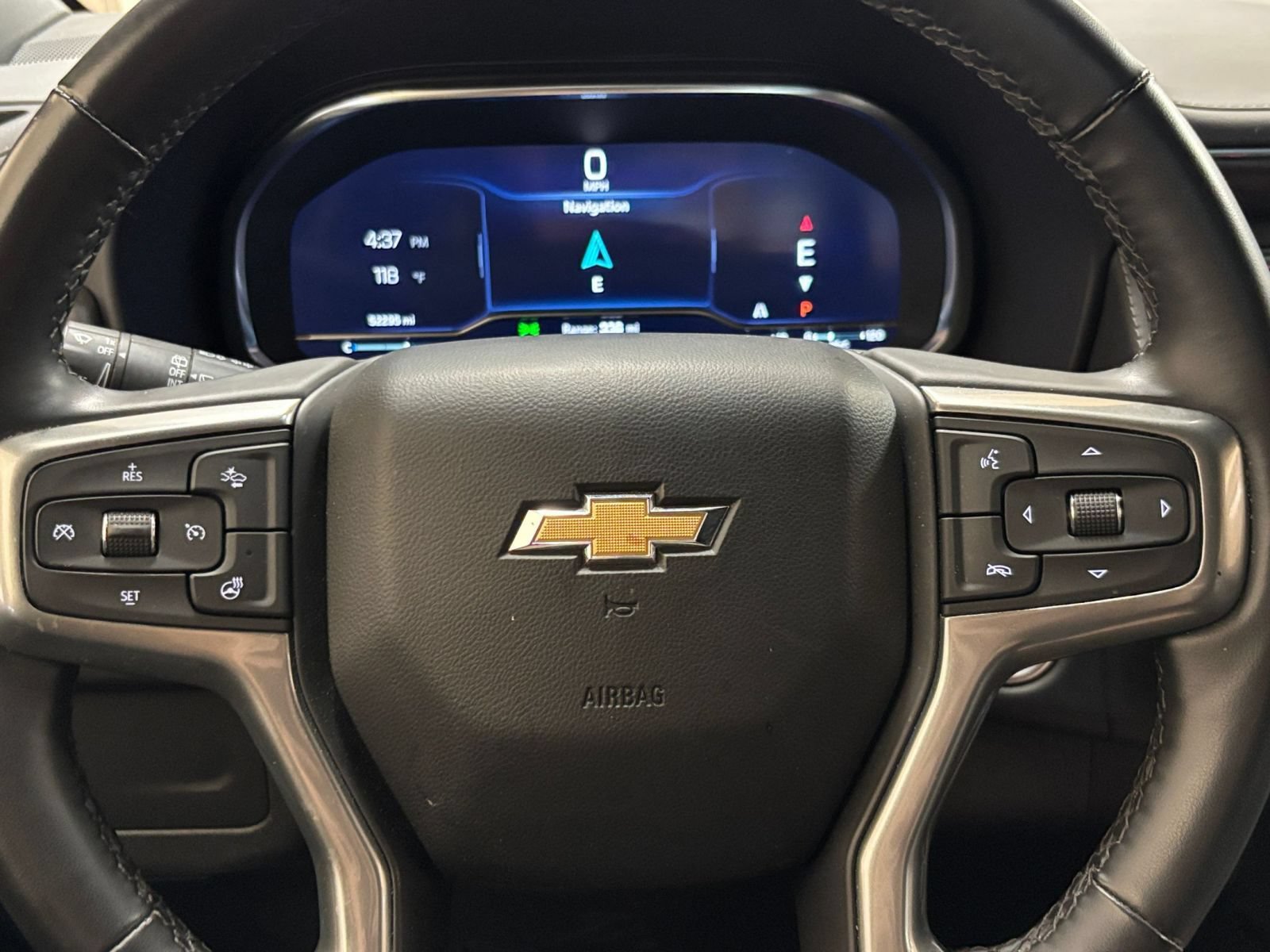 Used 2024 Chevrolet Tahoe LT w/ Luxury Package RWD image 30