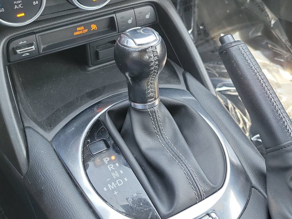 Used 2021 MAZDA MX-5 Miata RF Grand Touring RWD image 35