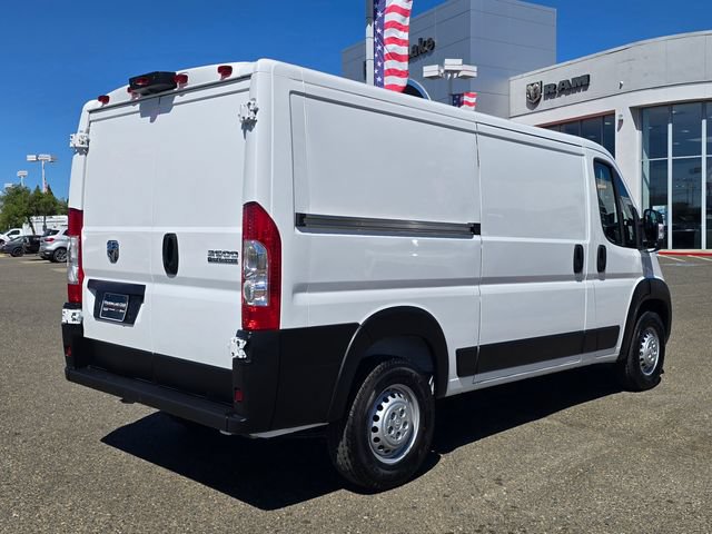 Used 2025 RAM ProMaster 2500 FWD image 4