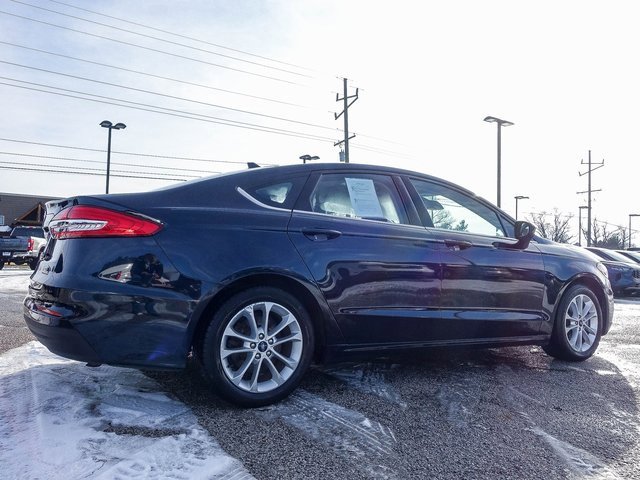 Used 2020 Ford Fusion SE image 29