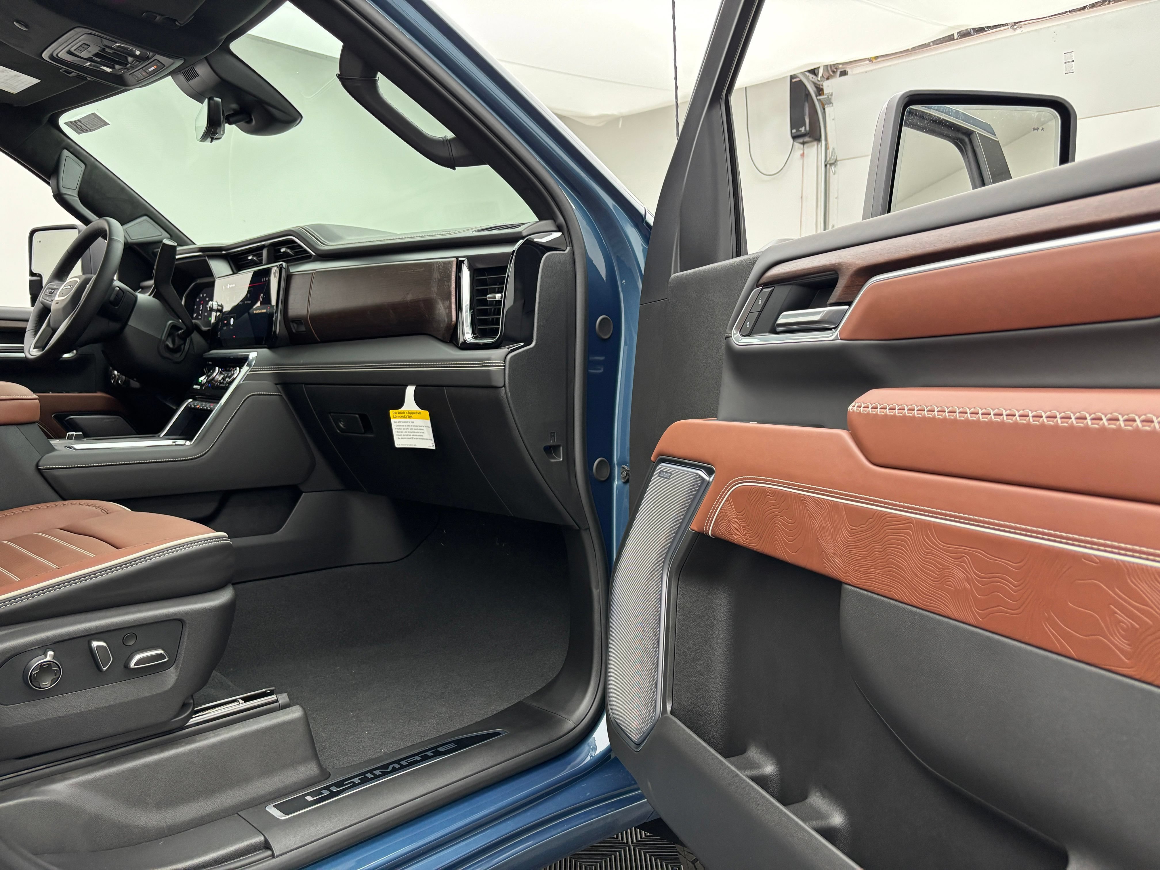 New 2026 GMC Sierra 2500 Denali Ultimate AWD/4WD image 39