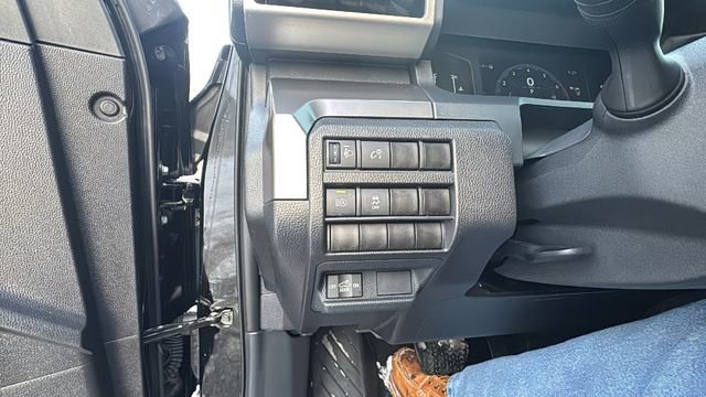 Used 2024 Toyota Tacoma SR5 image 15