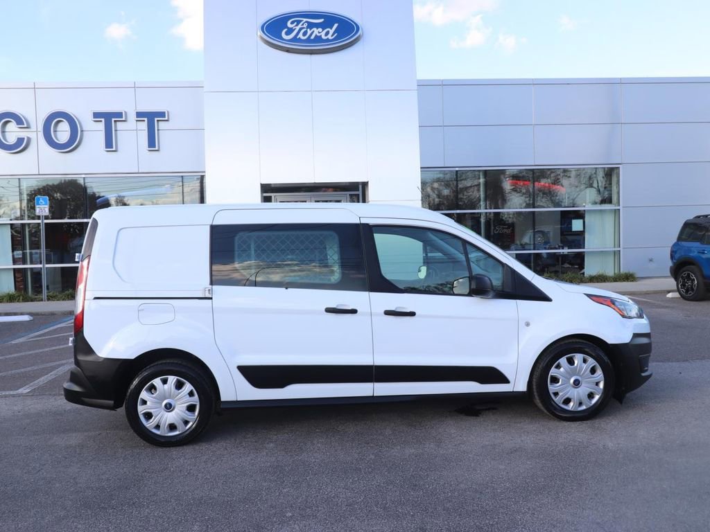 Certified 2022 Ford Transit Connect XL image 9