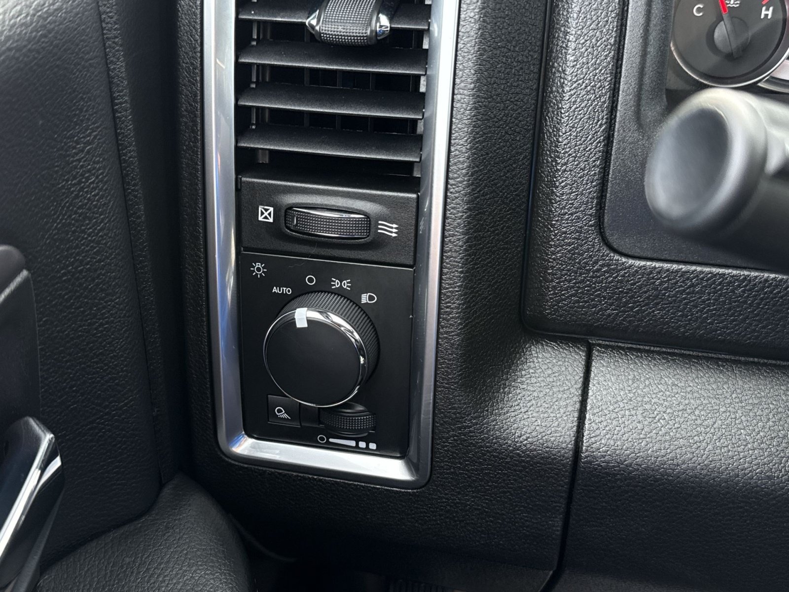 Used 2022 RAM 1500 Warlock w/ Electronics Group AWD/4WD image 22