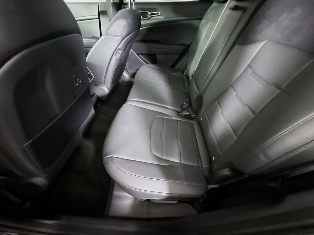 Used 2026 Kia Sportage SX image 29