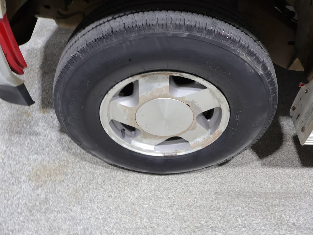 Used 1996 GMC Sierra 1500 4x4 Extended Cab image 9