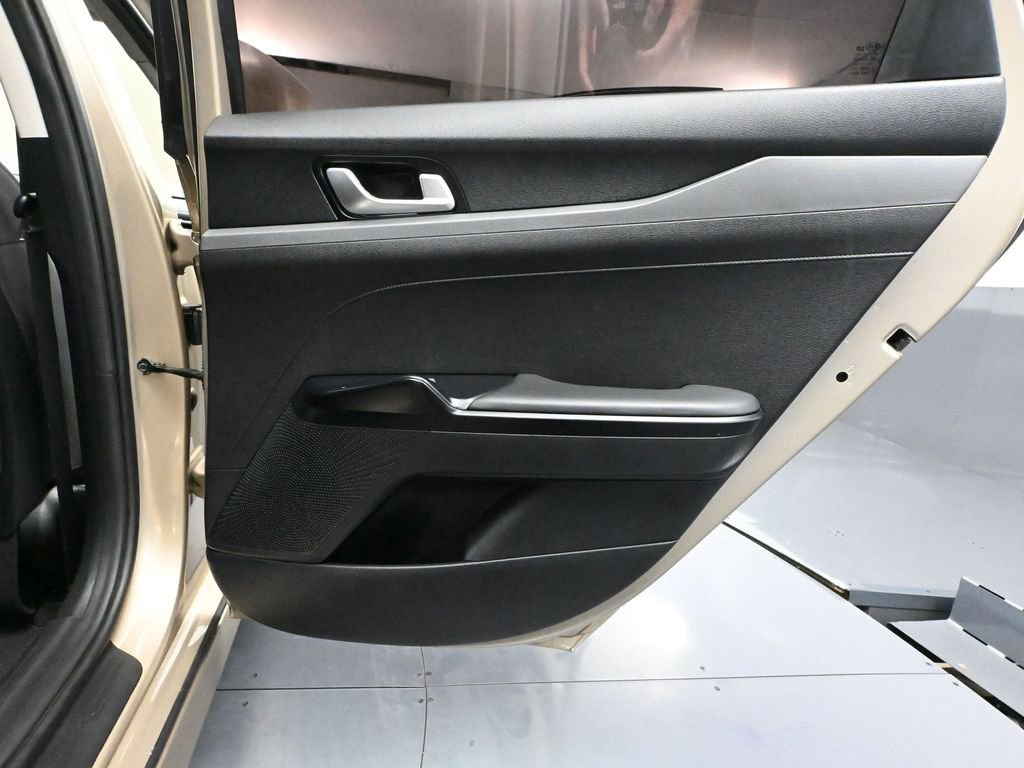 Used 2021 Kia K5 LXS image 39