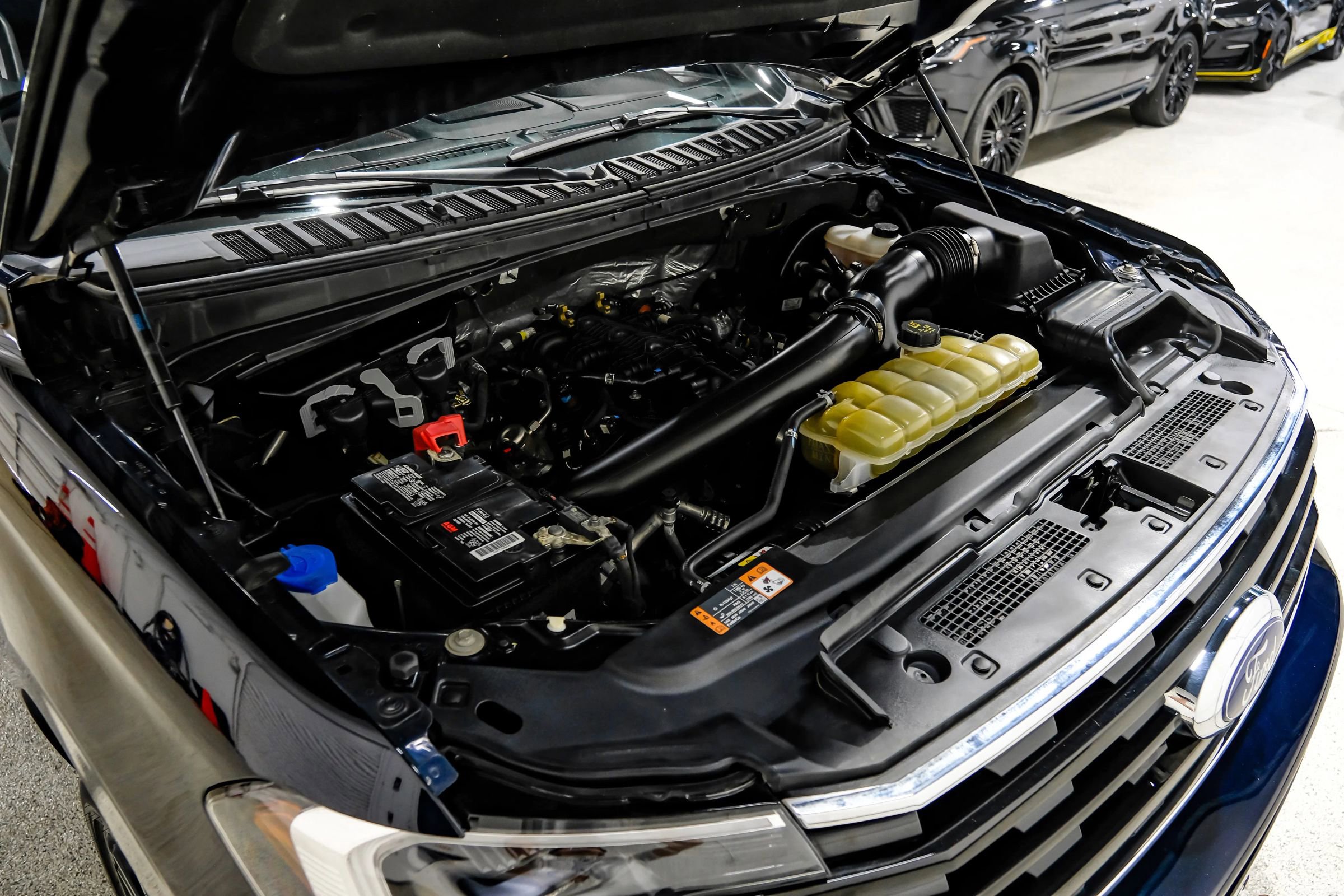 Used 2021 Ford Expedition Limited AWD/4WD image 72