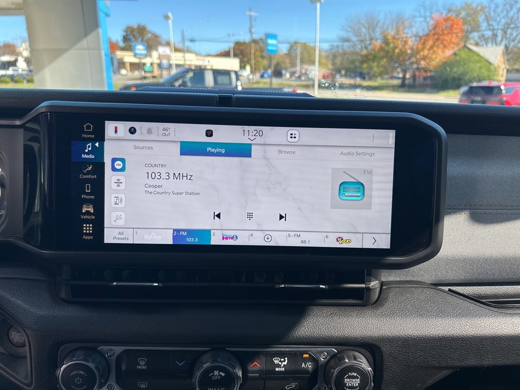 Used 2024 Jeep Gladiator Sport image 14