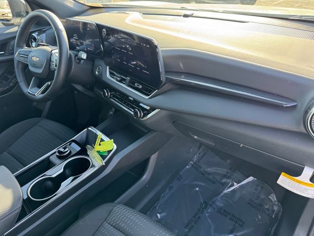 Used 2026 Chevrolet Equinox LT image 5