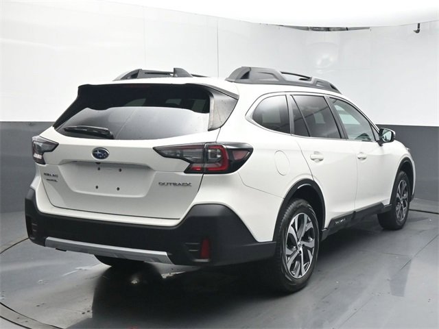 Used 2022 Subaru Outback Limited image 9