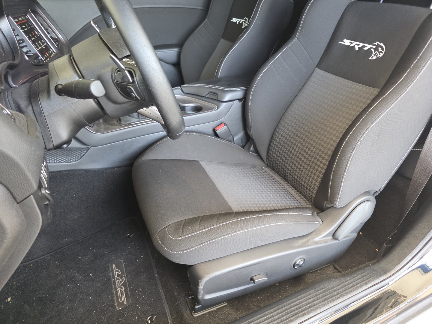Used 2023 Dodge Challenger SRT Hellcat RWD image 22