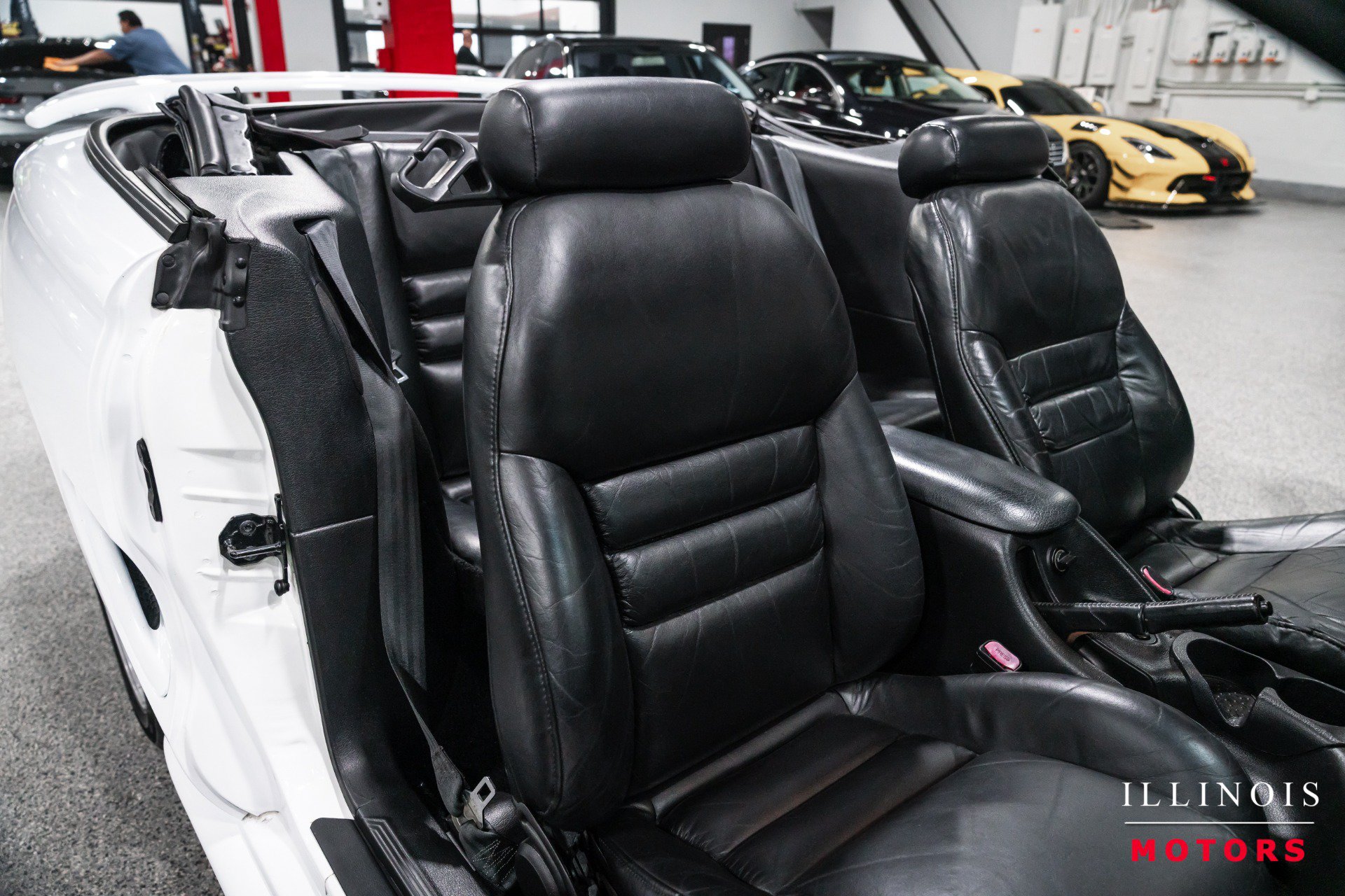 Used 1998 Ford Mustang Cobra RWD image 27