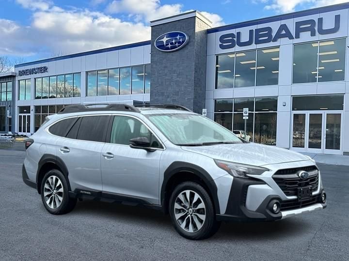 Used 2023 Subaru Outback Limited image 1