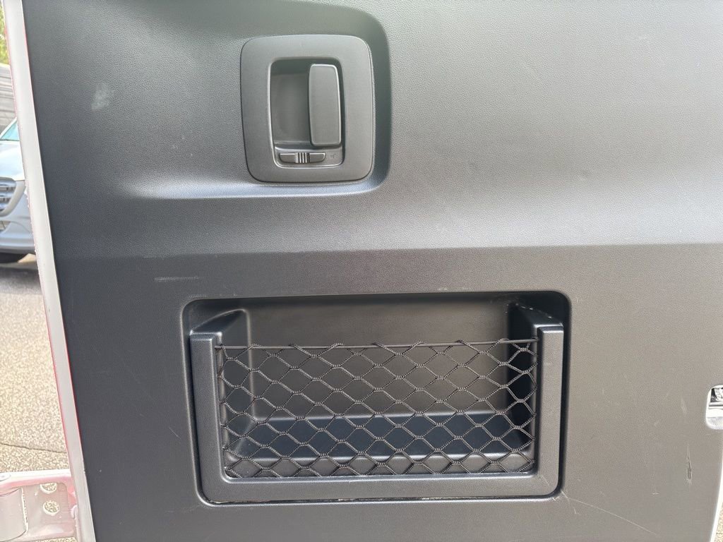 Used 2024 Mercedes-Benz Sprinter 2500 image 16