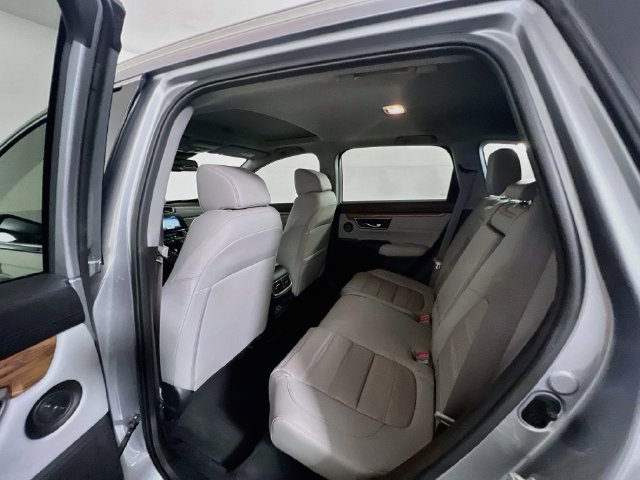Used 2020 Honda CR-V Touring image 18