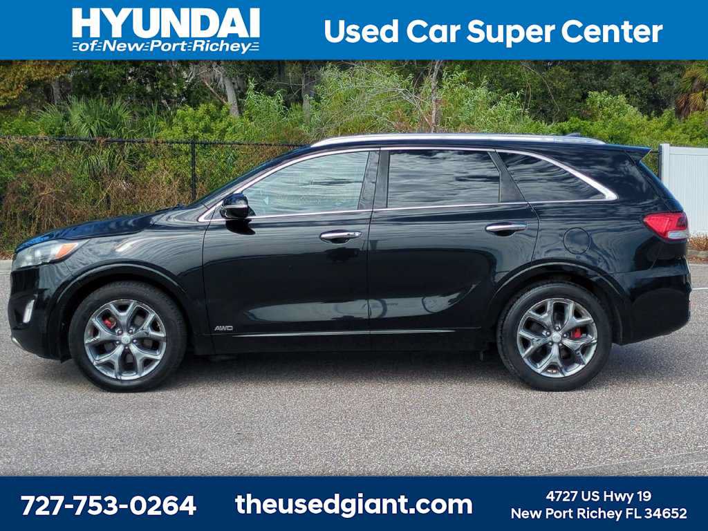 Used 2017 Kia Sorento SX AWD/4WD image 2