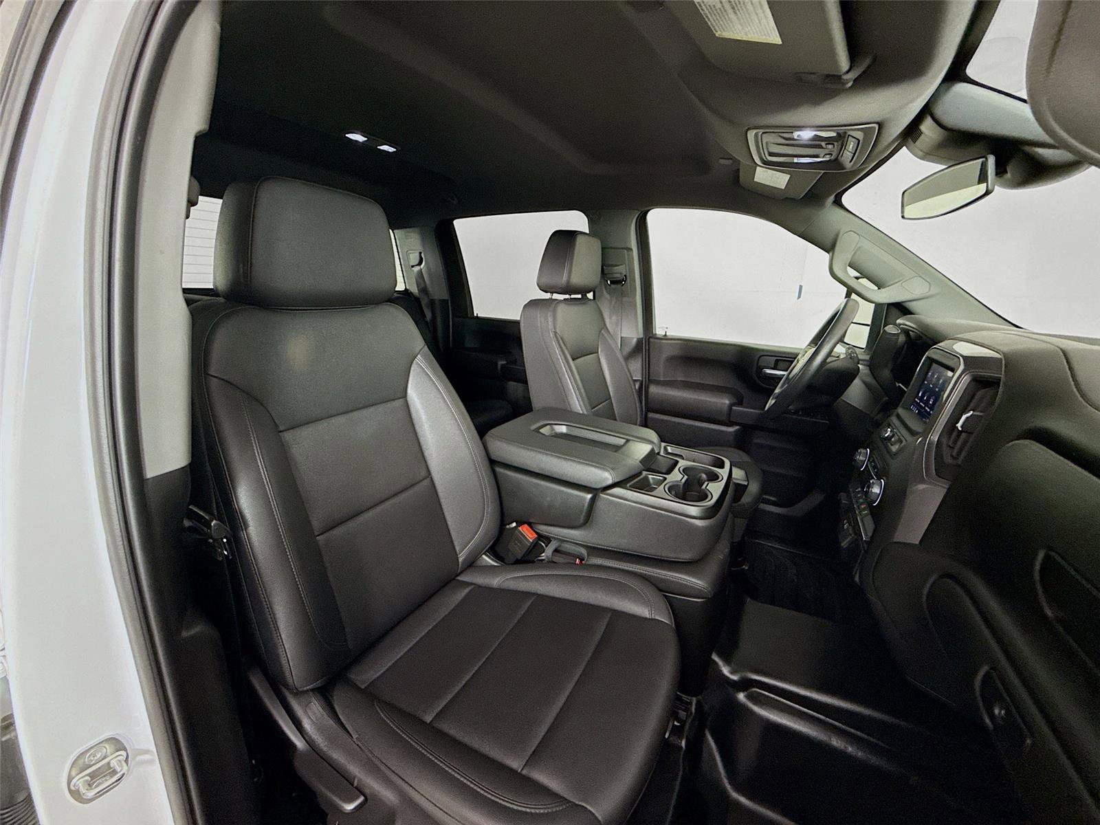 Used 2024 Chevrolet Silverado 3500 W/T image 19