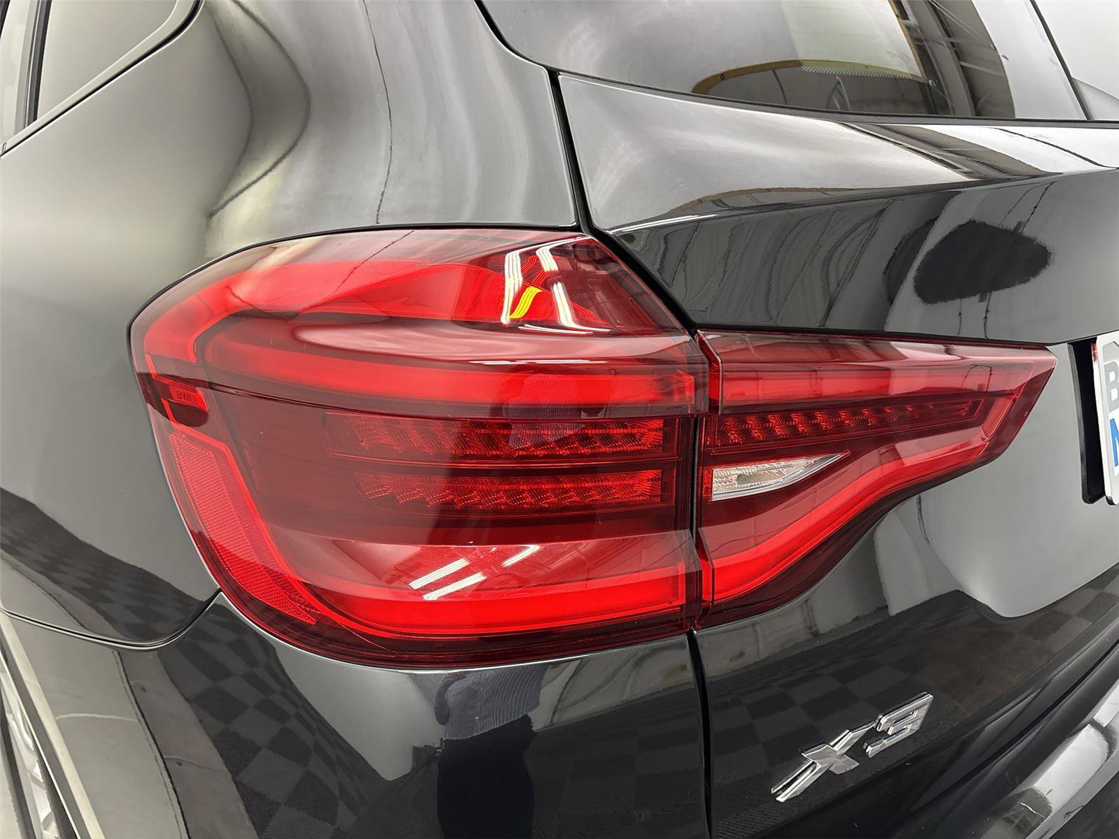 Used 2021 BMW X3 xDrive30e w/ M Sport Package AWD/4WD image 19
