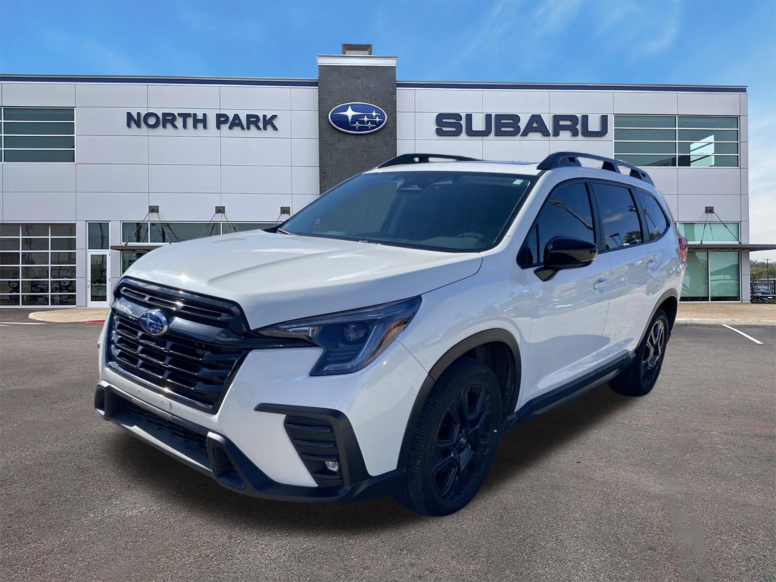 Used 2025 Subaru Ascent Onyx Edition AWD/4WD image 2