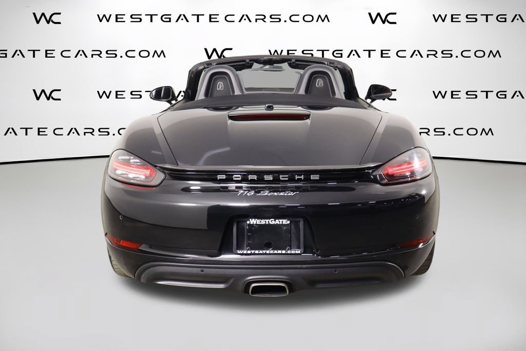 Used 2019 Porsche 718 Boxster RWD image 10