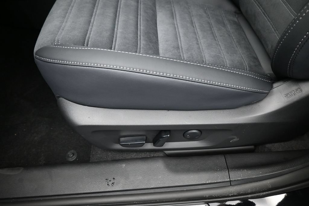 New 2026 Mitsubishi Outlander SE FWD image 17