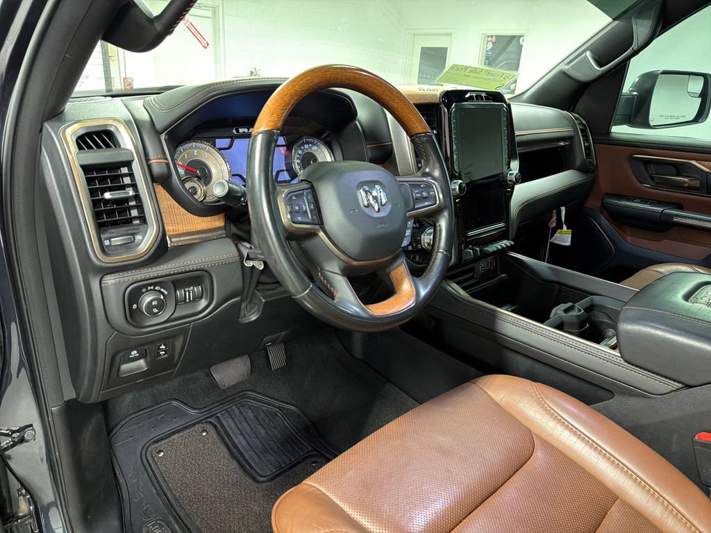 Used 2021 RAM 1500 Limited w/ Body Color Bumper Group AWD/4WD image 28