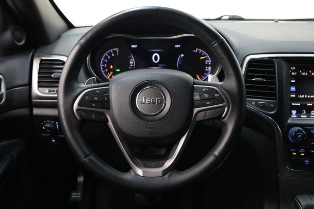 Used 2017 Jeep Grand Cherokee Altitude image 24