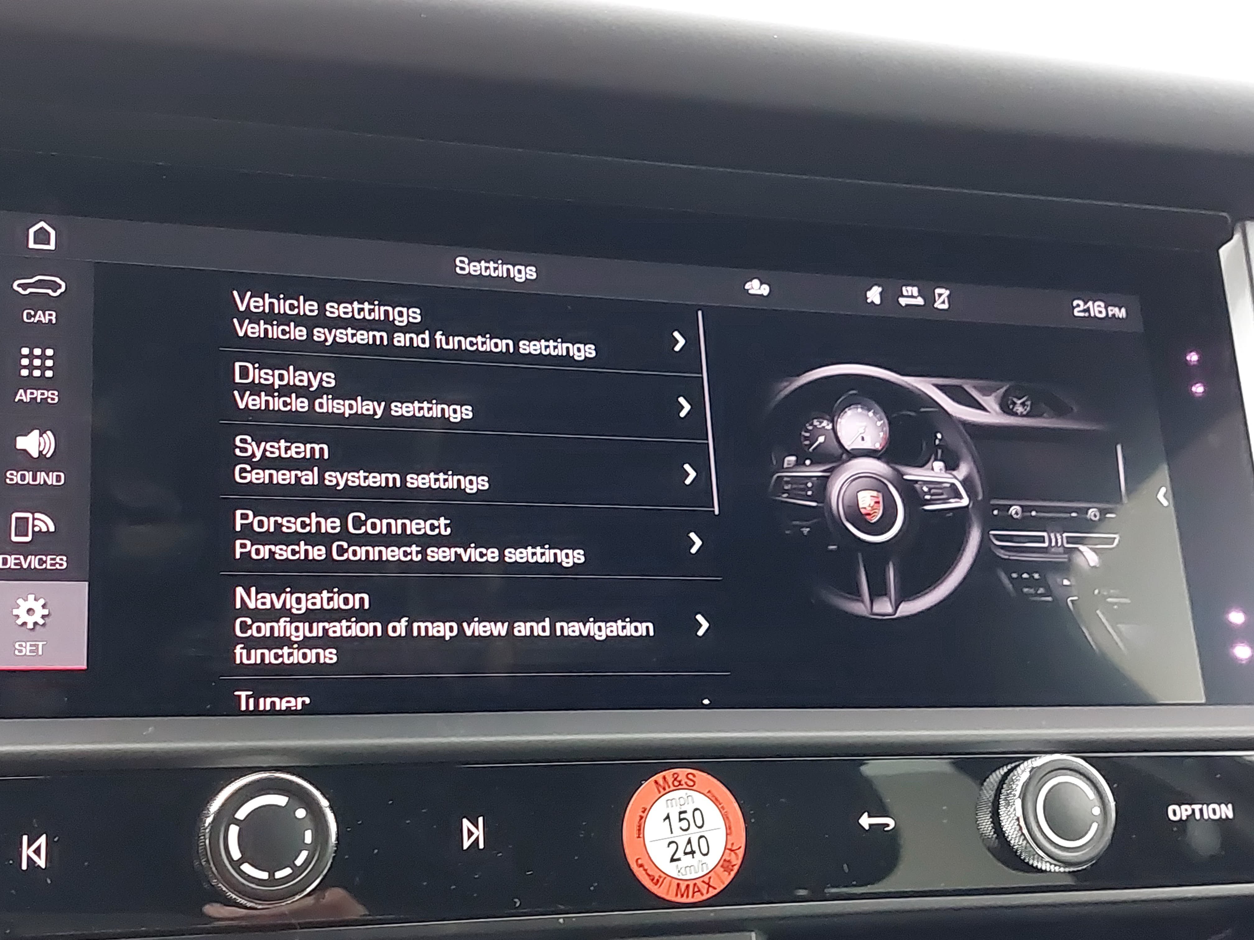 Certified 2026 Porsche Macan AWD/4WD image 24