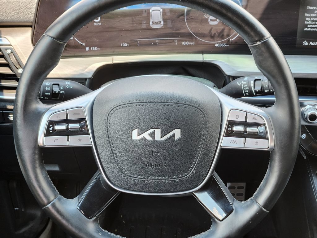Used 2024 Kia Telluride SX Prestige X-Pro AWD/4WD image 17