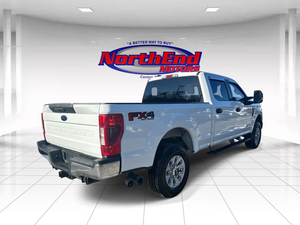 Used 2022 Ford F250 XLT w/ FX4 Off-Road Package AWD/4WD image 3