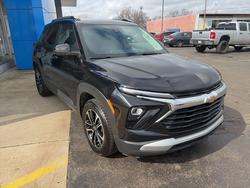 Used 2025 Chevrolet TrailBlazer LT image 5