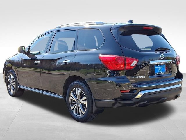 Used 2020 Nissan Pathfinder S AWD/4WD image 4