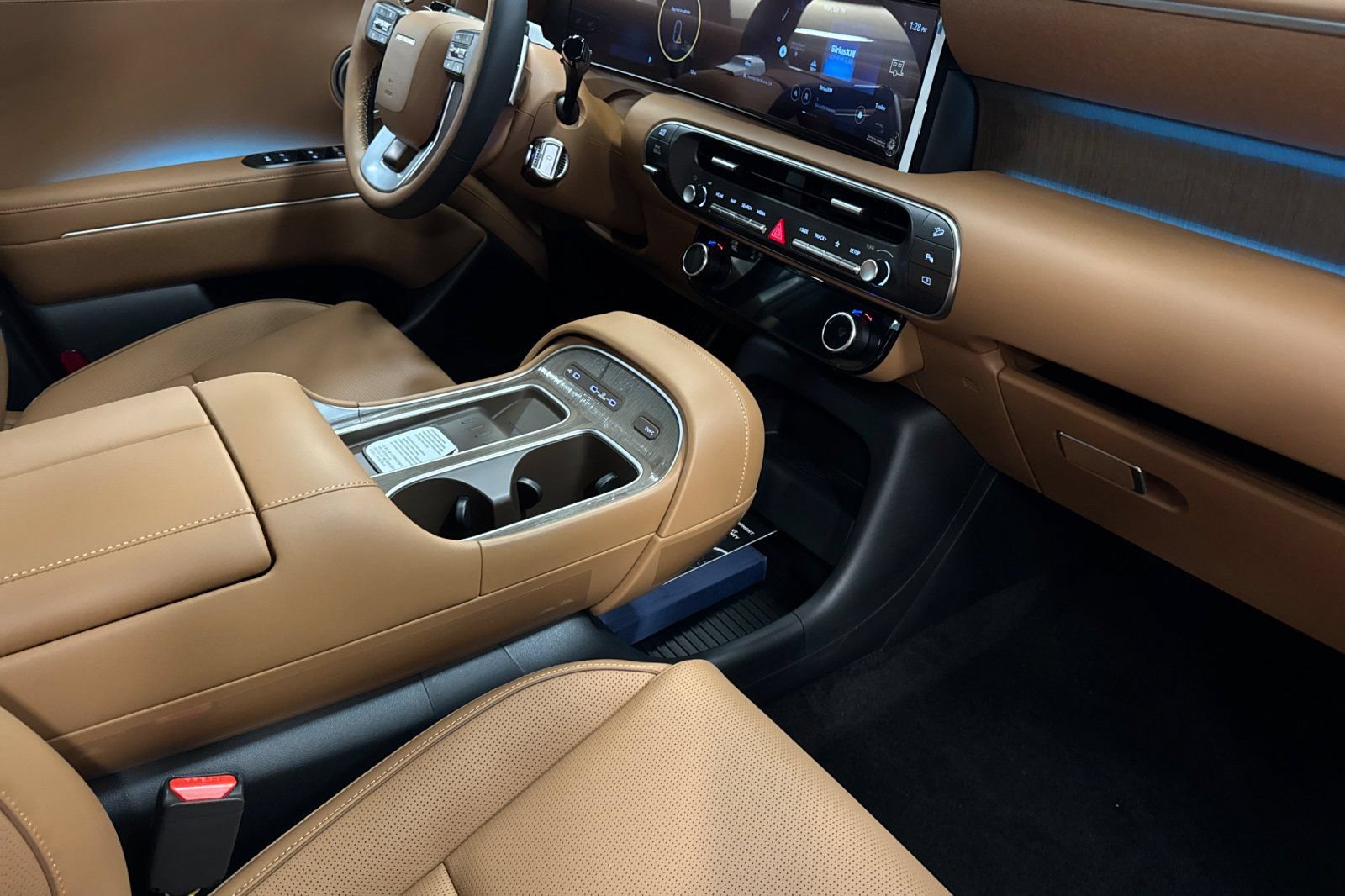 New 2026 Hyundai Palisade Calligraphy AWD/4WD image 16