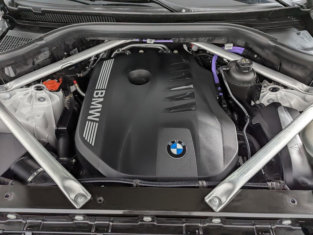 Certified 2025 BMW X5 xDrive40i w/ M Sport Package image 47