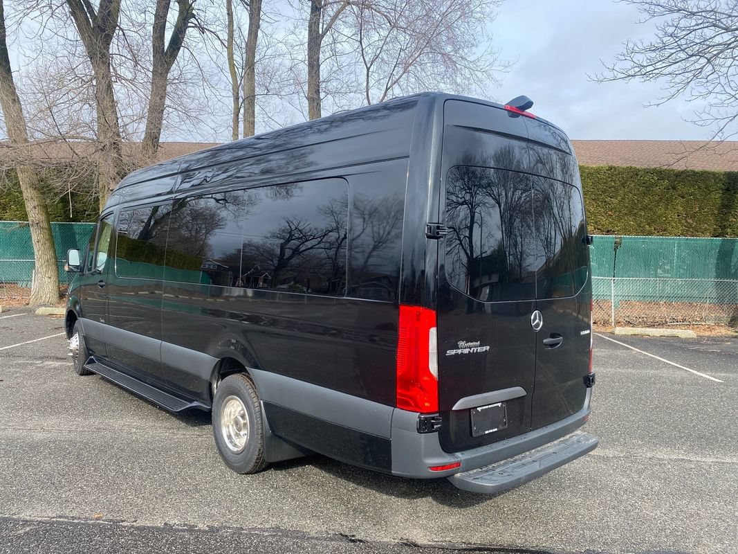 Used 2026 Mercedes-Benz Sprinter 3500 image 4