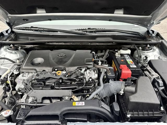 Used 2021 Toyota Camry SE FWD image 21