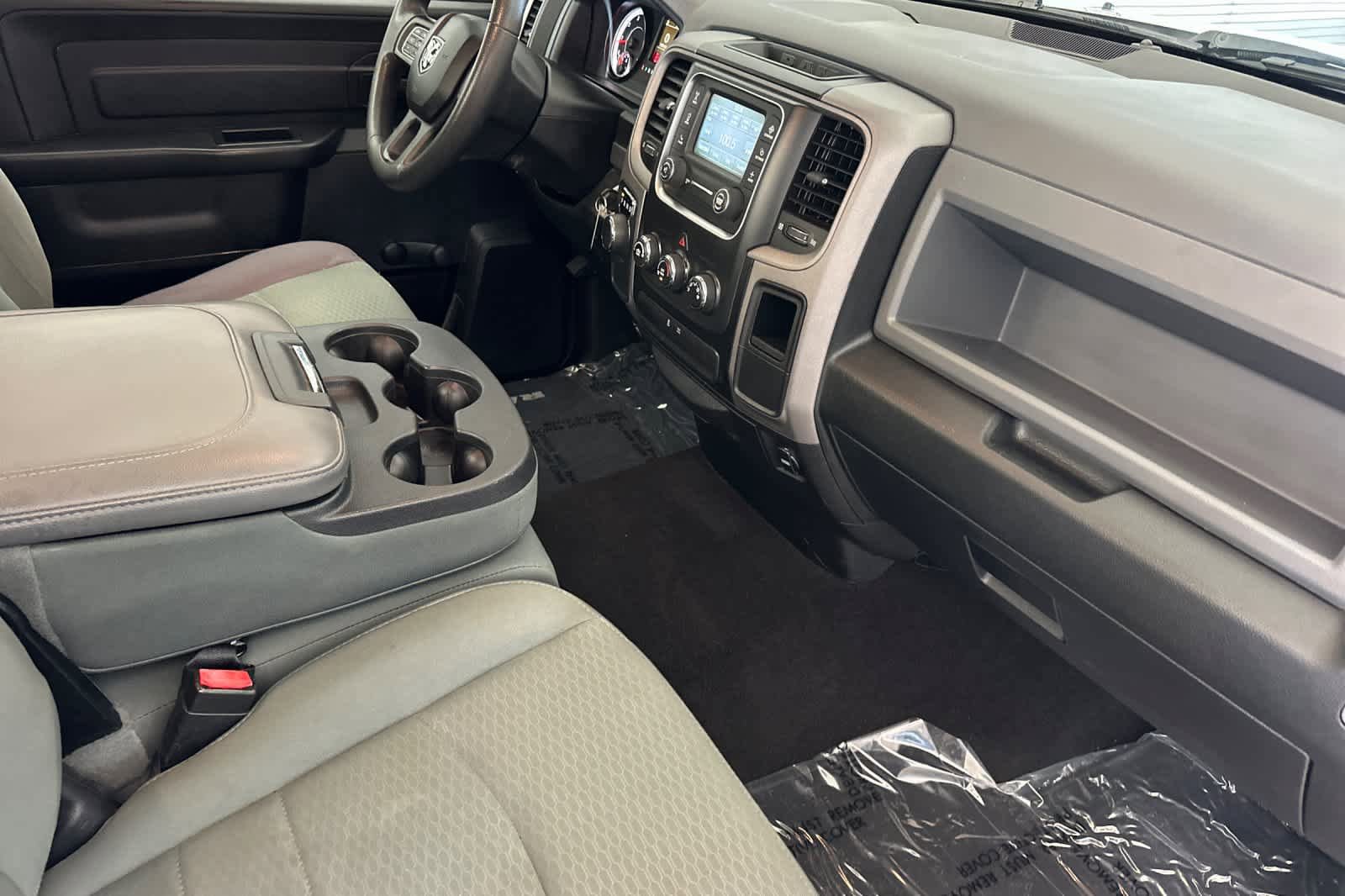 Used 2015 RAM 1500 Express RWD image 13