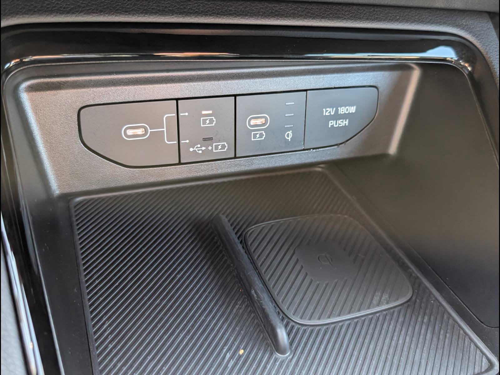 Used 2025 Kia K5 GT-Line image 12